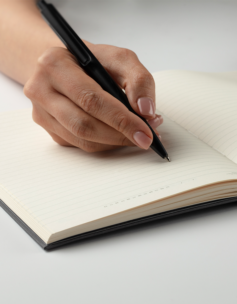 دفترها ی سی سو دفترها ی SISU